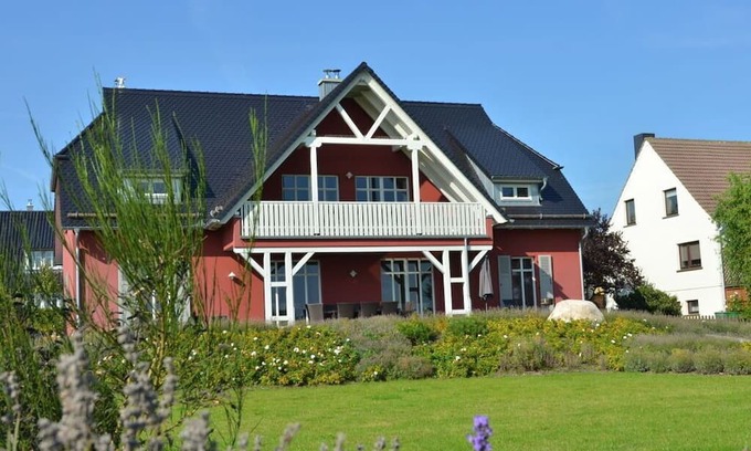 Middelhagen Apartment | Holiday home Landhaus Hagenblick