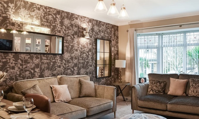 Wetherby Cottage | 3 bedroom accommodation in Boston Spa, near Wetherby