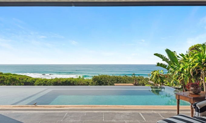 Westbrook House | Beachfront Villa - Five Bedroom House, Sleeps 10