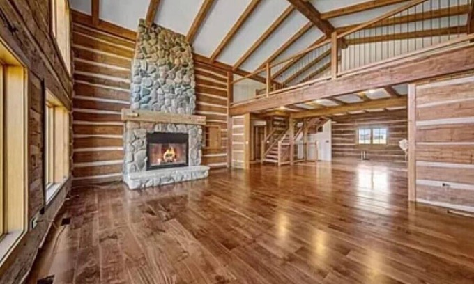 Kasota House | 130 Year Old Log Barn Transformed Into A New Home.