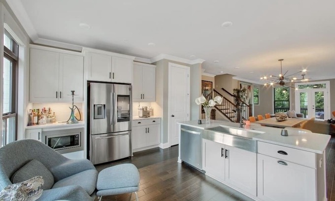 Smyrna House | Luxury home with hottub next to brave stadium