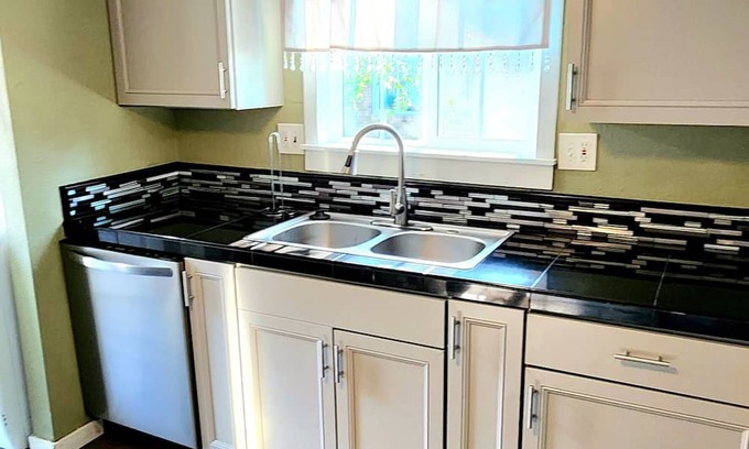 Fort Collins House | Updated house across the street from New Belgium!