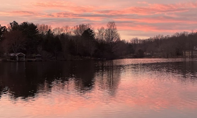 Cedar Grove Cottage | Cottage on the Lake