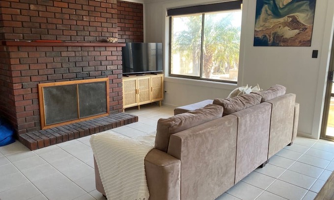 Warrow House | Original shack at Farm Beach Eyre Peninsula