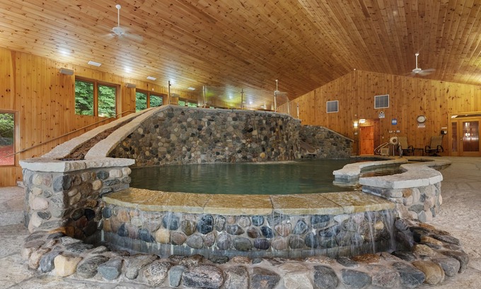 La Porte Cabin | The Lodge at Rush Lakes