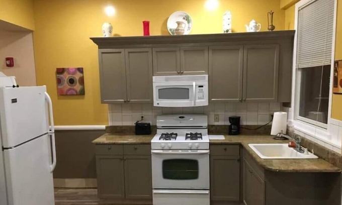 Gettysburg Apartment | Historic Downtown Gettysburg, Apartment 100