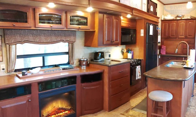 Micanopy House | Private camping in Reddick