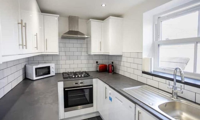 Snowdonia National Park Cottage | Fabulous hot tub cottage with Snowdon views!