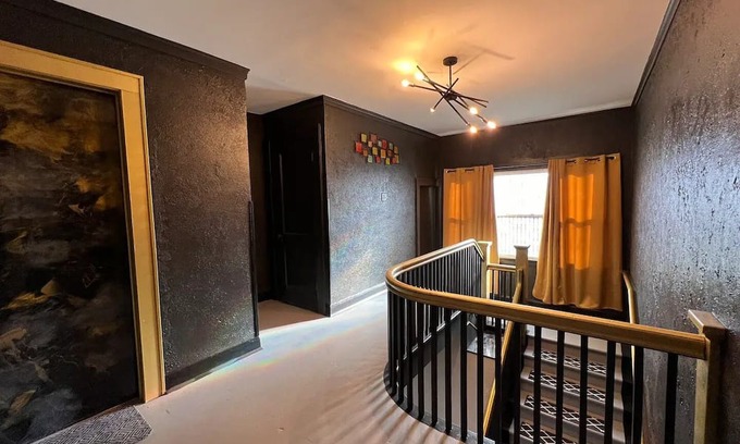 Topeka House | Stylish Studio Apartment in Topeka - Long Stays Available!