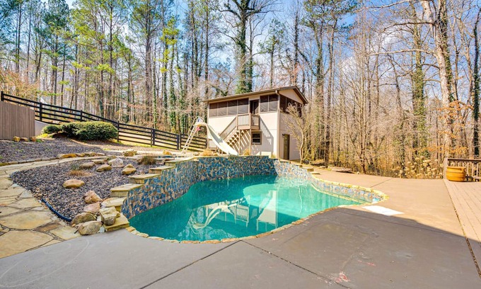 Canton House | Canton Home w/ Private Pool + Screened Patio!