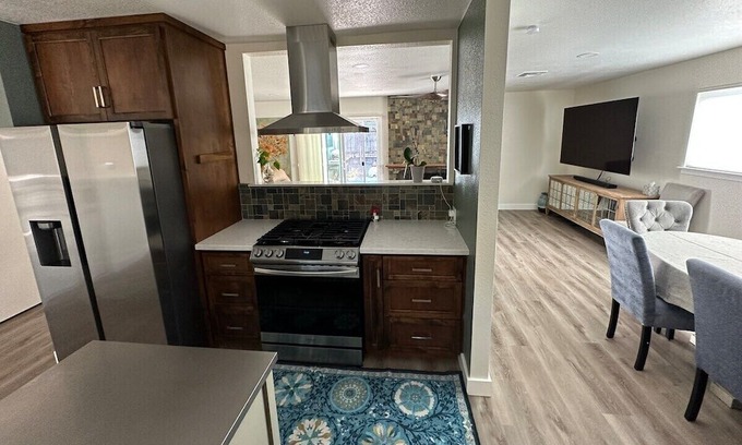 Covell Park House | Bueno BNB