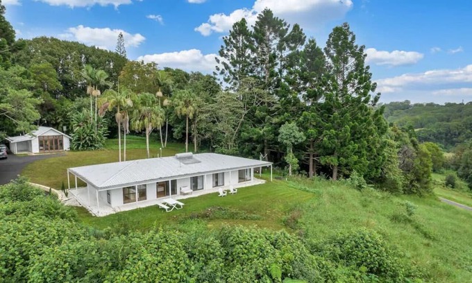 Bangalow House | Sanctuary Spaces - Casa King