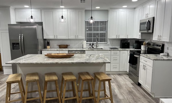 Winter Haven House | Kid & Pet friendly home w/ Pool and BBQ