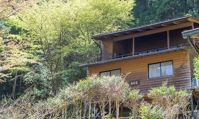 Kurotaki-mura RV Rental | 8 people 2 floors Cottage Miyama Tomosubi / Yoshino county Nara