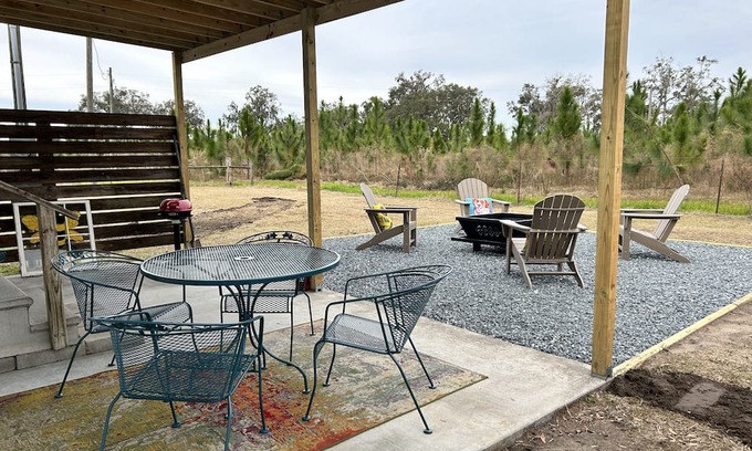 Boys Ranch House | NEW!!Cozy, andclose to all attractions in North Florida and S GA