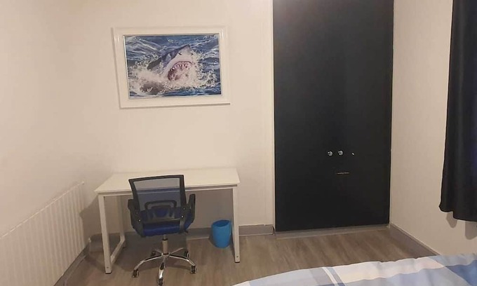 Chapeltown Apartment | Stylish and cosy Apartment