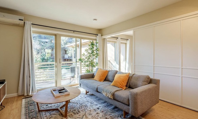 West San Jose Apartment | Outstanding San Jose 3BR w/ Patio, close to Parks & Shops, by Blueground