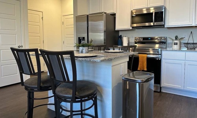 Johnstown House | 2 bedroom, 3 bath 2 car garage townhome with a short drive to everywhere