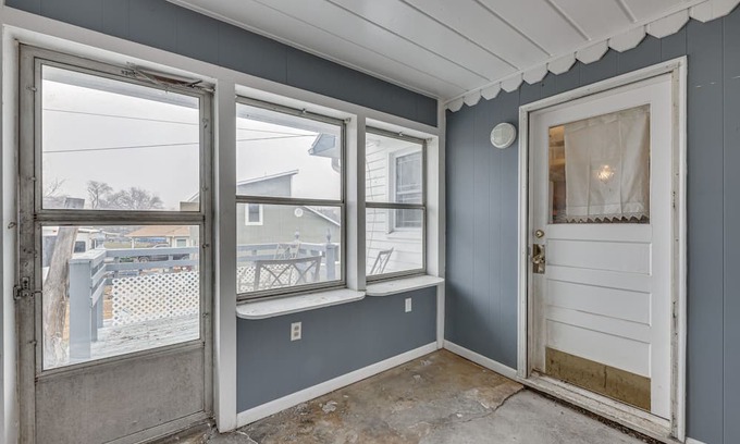 Lecompton House | Lecompton Vacation Rental ~ 10 Mi to Clinton Lake!