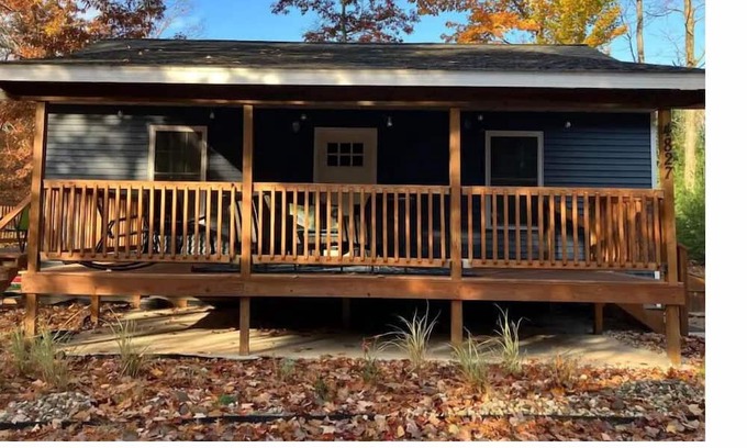 Mears Cabin | 2Bd/1Ba Cozy Cabin near ORV and Wineries with Wi-Fi