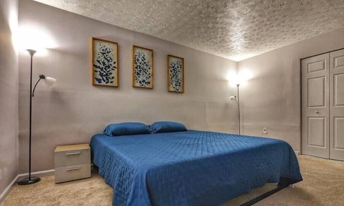 Greenbelt Condo | 15 mins to Washington DC King Bd Near Hospital