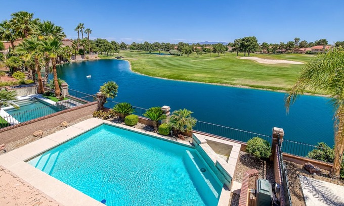 Spanish Trails Villa | Breathtaking Stunning View! Villa Home with a pool on a Golf Course! 30 day Min