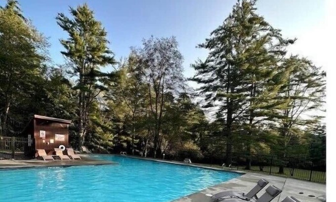 Thornton House | Condo in Thornton, NH