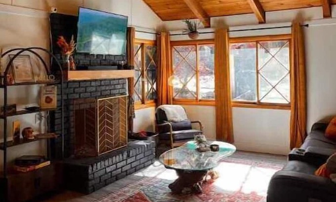 Moonridge Cabin | Brand new Salt & Pine Cabin in Moonridge, Big Bear Lake -0.5 mi to Ski Resort