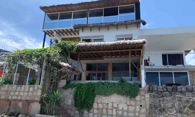 Comuna San Jose Apartment | Magnificent Suite with sea view on the third floor