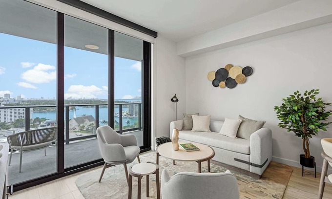 North Beach Condo | Miami Beach Condo - City Views & Prime Location