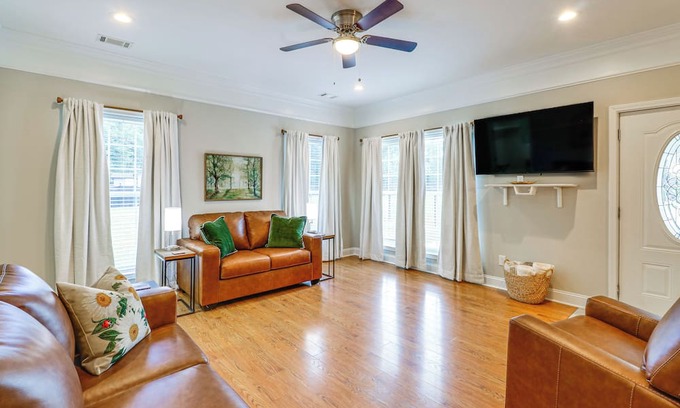 Rockmart House | Southern Comfort Near Historic Dtwn Rockmart