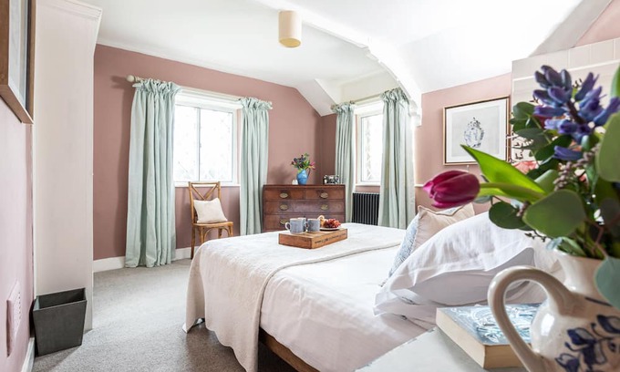 Carnforth Cottage | Characterful property overlooking a stunning Estate