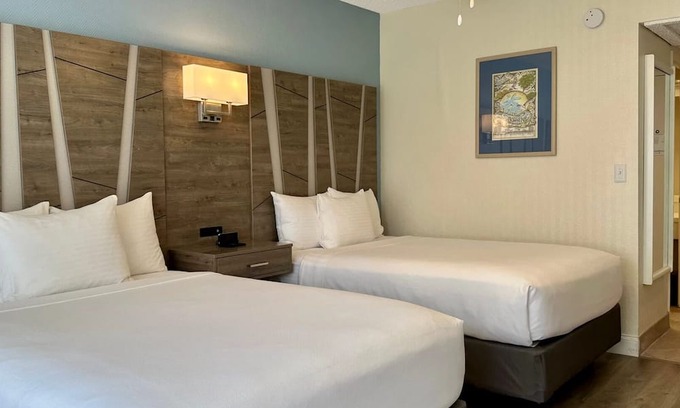 Pinellas Point Hotel | 2 Units | Oceanview Sanctuary w/Exclusive Beach Cabana & Coastal Dining Scene