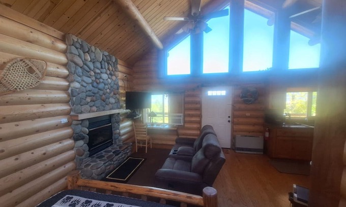 Ukiah Cabin | Incredible Views - Orr Springs Rendezvous!