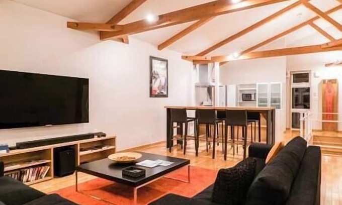 Hirafu Ski Chalet | Casi67 West by Elite Havens