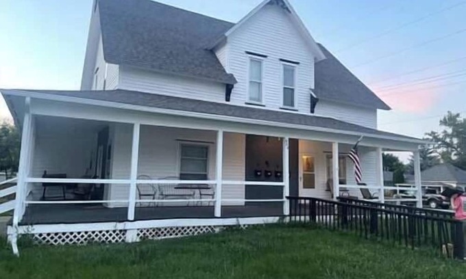 Sturgis Apartment | Newly Remodeled 1 BR, 3 Blocks to Sturgis Rally