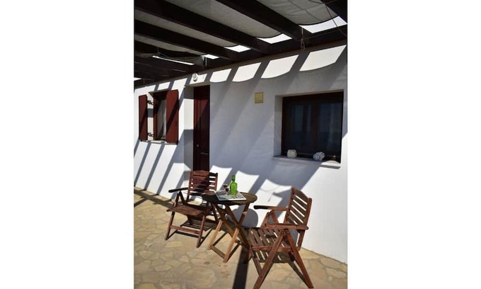 Ormos Koumeikon House | Stella Luna: Samos getaway 300m from Balos Beach