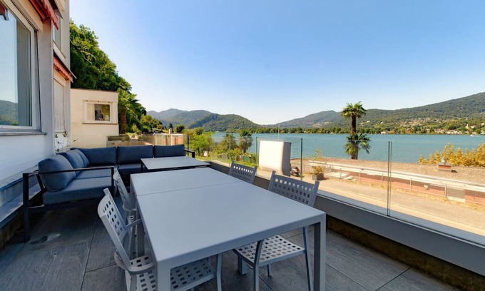 Collina d'Oro Apartment | On the Shores of Lake Lugano (Kümin Lake View)
