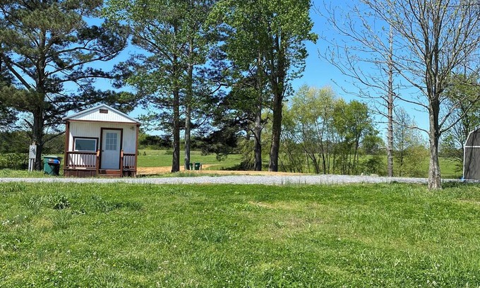 Cullman RV Rental | Rustic campground in charming Cullman minutes from Rock the South.