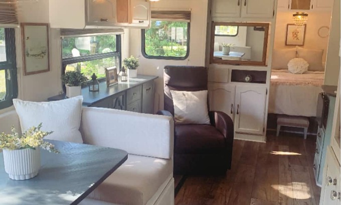 Pomona Park House | Charming Renovated RV Tiny Home Retreat in Pomona Park