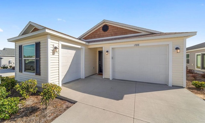 Okahumpka House | Fechtel's Oasis – Your Gateway to The Villages