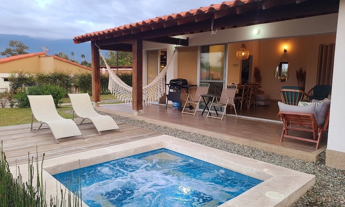 Armenia House | Country house with jacuzzi at 10 min from the airport