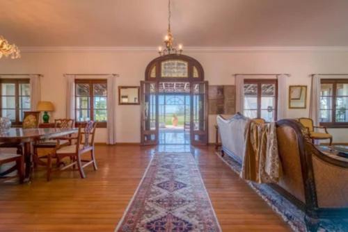 Villa Rosa House | horizon view