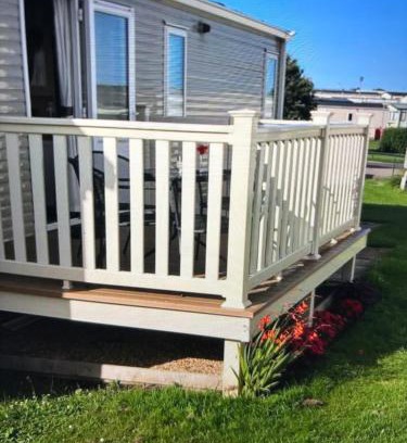 Cayton Resort | Stellas retreat