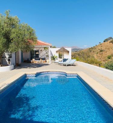 Colmenar House | Casa OlivAzul