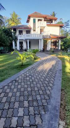 Panadura House | LOSATH NEST