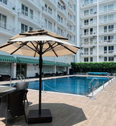 Gomti Nagar Hotel | The Amerin Suites Lucknow