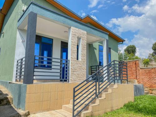 Ruhengeri House | Sawa Zone