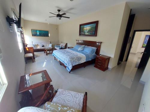 Colonia Repobladores House | Ohana Casa de Artes