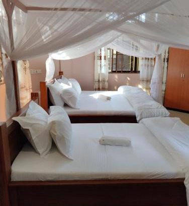 Mto wa Mbu Bed & Breakfast | Friend's of manyara wildlife, campsite & lodge
